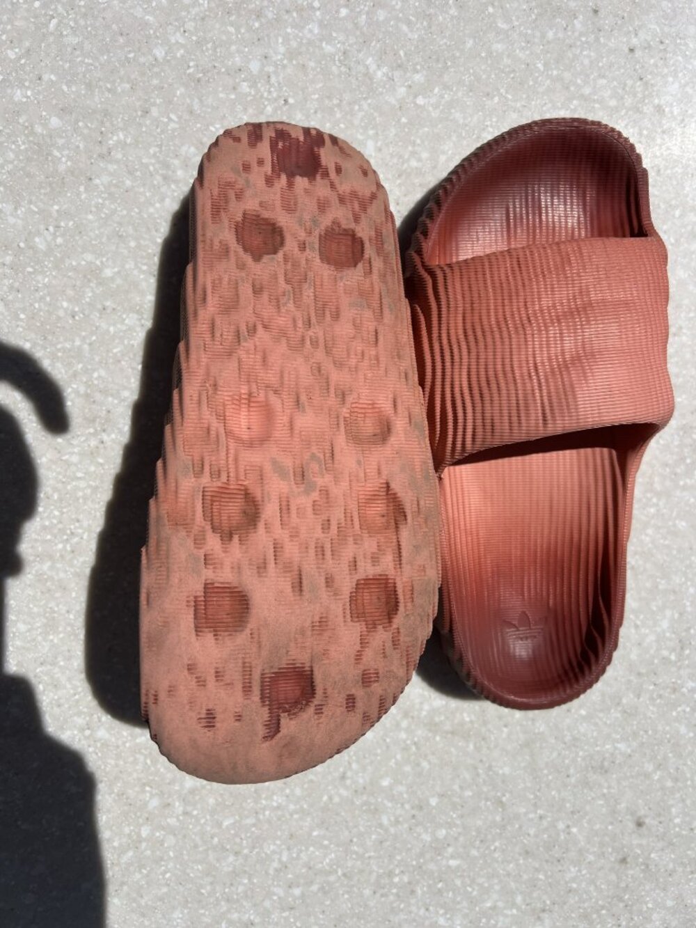 Adidas ADILETTE 22 Slides for kids US5/UK4 - Picture 6 of 7